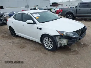 2013 Kia Optima LX z VIN KNAGM4A76D5376410, wystawiony jako IAAI lot #42135539 z przebiegiem 144 774 mil mil oraz . Historia ofert i sprzedaży dostępna na DreamBid. Obrazek 1.