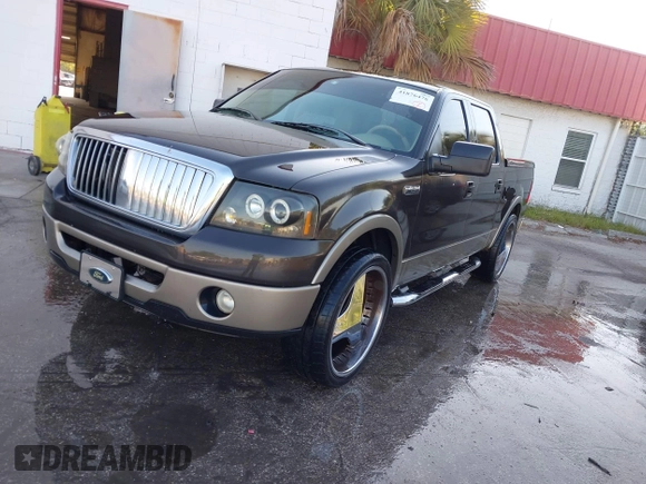 2006 Ford F-150 XLT with VIN 1FTPW12V36FB49410, listed as a IAAI auction lot 41876476 with 238,337 mi miles. Bid and sale history available at carsss.com. Image 2.