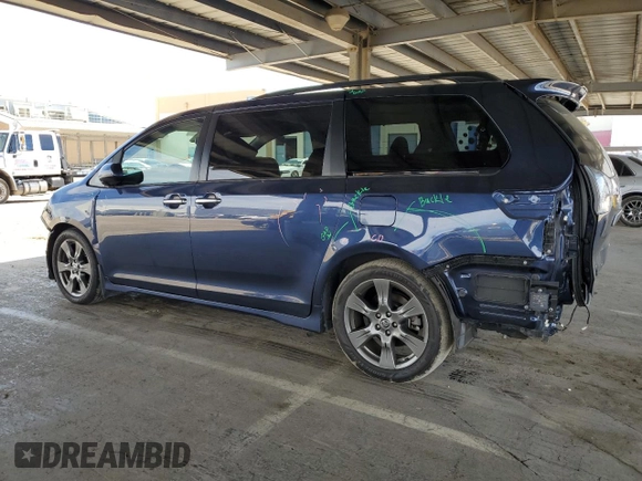 2020 Toyota Sienna SE with VIN 5TDXZ3DC4LS034373, listed as a Copart auction lot 52971635 with 44,421 mi miles and Salvage Title. Bid and sale history available at carsss.com. Image 2.