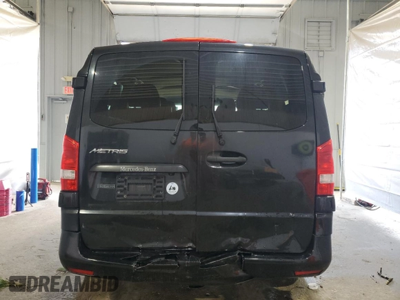 2017 Mercedes-Benz Metris Passenger z VIN WD4PG2EE3H3339409, wystawiony jako Copart lot #53785355 z przebiegiem 142 534 mil mil oraz Szkody całkowita. Historia ofert i sprzedaży dostępna na DreamBid. Obrazek 6.