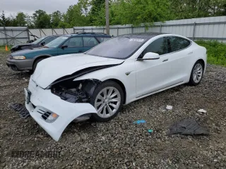 2016 Tesla Model S 90D with VIN 5YJSA1E21GF141029, listed as a Copart auction lot 56202975 with Not provided miles and Clean title. Bid and sale history available at DreamBid. Image 1.