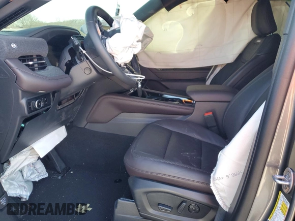 2025 Ford Explorer Platinum with VIN 1FMWK8HCXSGA82231, listed as a Copart auction lot 88560865 with 5,652 mi miles and Salvage title. Bid and sale history available at DreamBid. Image 7.
