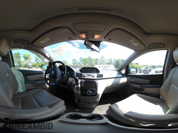 2014 Honda Odyssey EX-L z VIN 5FNRL5H64EB076088, wystawiony jako IAAI lot #42144781 z przebiegiem 174 135 mil mil oraz . Historia ofert i sprzedaży dostępna na DreamBid. Obrazek 17.