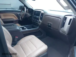 2018 GMC Sierra 1500 Denali with VIN 3GTU2PEJ8JG571593, listed as a IAAI auction lot 41169420 with 98,501 mi miles. Bid and sale history available at carsss.com. Image 5.