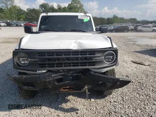2022 Ford Bronco with VIN 1FMDE5AH1NLB73967, listed as a Copart auction lot 53656255 with 31,508 mi miles and Clean title. Bid and sale history available at DreamBid. Image 5.