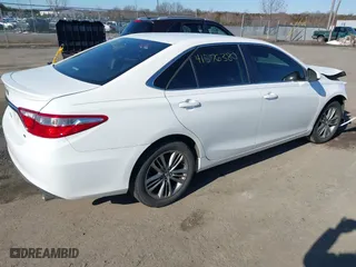 2017 Toyota Camry XLE with VIN 4T1BF1FK4HU701081, listed as a IAAI auction lot 41576380 with 75,426 mi miles. Bid and sale history available at carsss.com. Image 4.