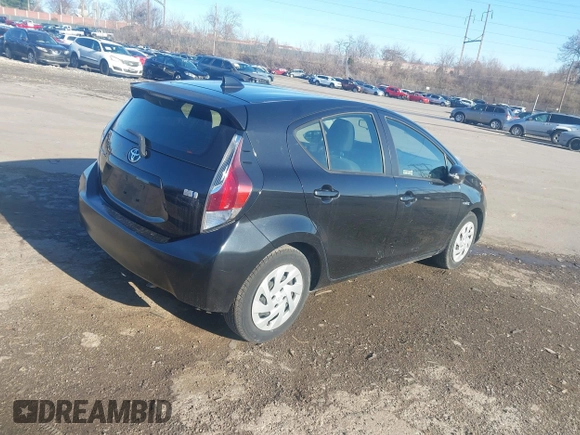 2016 Toyota Prius One z VIN JTDKDTB32G1124779, wystawiony jako IAAI lot #41855014 z przebiegiem 106 750 mil mil oraz . Historia ofert i sprzedaży dostępna na DreamBid. Obrazek 4.