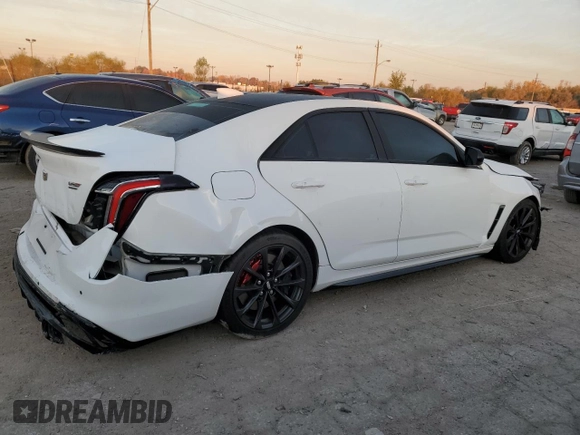 2023 Cadillac CT4-V Blackwing z VIN 1G6DL5RP6P0410806, wystawiony jako Copart lot #76096114 z przebiegiem 17 055 mil mil oraz Szkody całkowita. Historia ofert i sprzedaży dostępna na DreamBid. Obrazek 3.