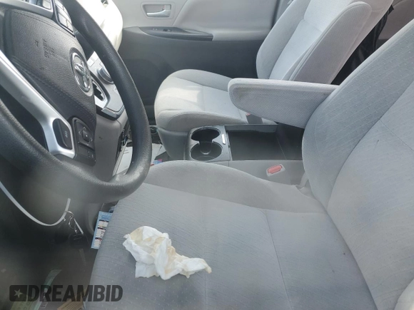 2017 Toyota Sienna LE with VIN 5TDJZ3DC3HS155344, listed as a Copart auction lot 46488255 with 0 mi miles and Salvage Title. Bid and sale history available at carsss.com. Image 9.