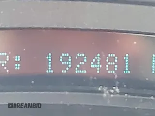 2004 GMC Sierra 1500 SLE z VIN 2GTEK13T841413502, wystawiony jako IAAI lot #42226796 z przebiegiem 192 481 mil mil oraz . Historia ofert i sprzedaży dostępna na DreamBid. Obrazek 15.