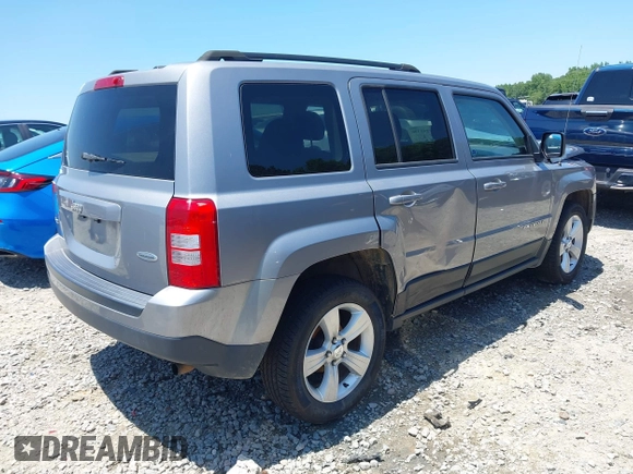 2016 Jeep Patriot Latitude with VIN 1C4NJRFB3GD646779, listed as a IAAI auction lot 42541396 with 135,094 mi miles and . Bid and sale history available at DreamBid. Image 4.