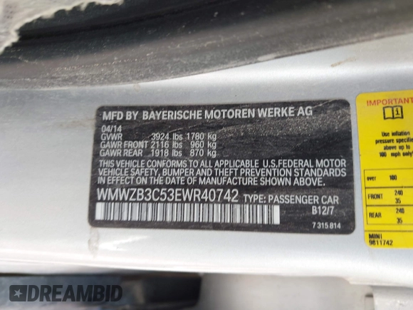 2014 MINI Countryman with VIN WMWZB3C53EWR40742, listed as a IAAI auction lot 42384059 with Not provided miles and . Bid and sale history available at DreamBid. Image 9.