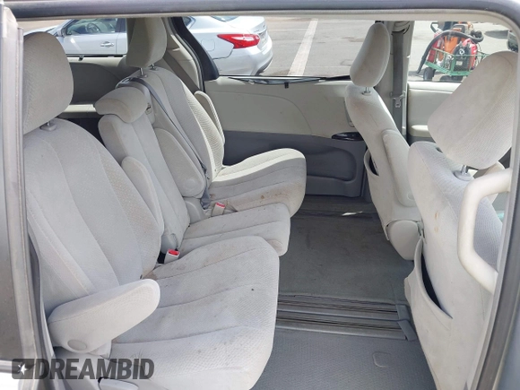 2011 Toyota Sienna LE AAS with VIN 5TDKK3DC0BS085284, listed as a IAAI auction lot 41885049 with 146,799 mi miles and . Bid and sale history available at DreamBid. Image 8.