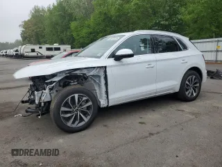 2024 Audi Q5 S line Premium z VIN WA1GAAFY1R2142917, wystawiony jako Copart lot #55572275 z przebiegiem 2 450 mil mil oraz Szkoda całkowita • Salvage title. Historia ofert i sprzedaży dostępna na DreamBid. Obrazek 1.