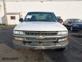 2000 Chevrolet Silverado 1500 with VIN 1GCEC14W9YE262857, listed as a IAAI auction lot 41277426 with 1 mi miles. Bid and sale history available at carsss.com. Image 11.