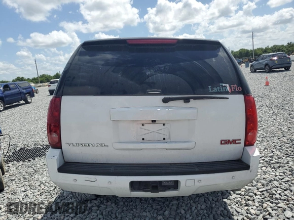 2013 GMC Yukon XL SLT with VIN 1GKS1KE03DR253071, listed as a Copart auction lot 51437355 with 194,807 mi miles and Salvage Title. Bid and sale history available at DreamBid. Image 6.