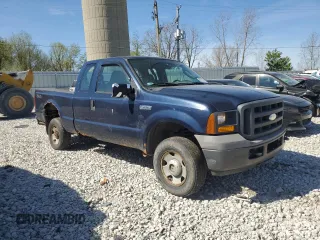2005 Ford F-250 XL с VIN 1FTSX21585ED28951, выставлен на аукционе Copart как лот 55117845 с пробегом Не указан миль и Чистый • Clean title. История ставок и продаж доступна на DreamBid. Изображение 4.