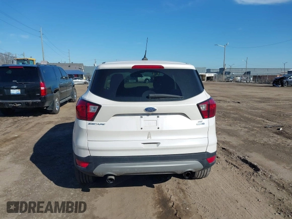 2019 Ford Escape SE with VIN 1FMCU9GD6KUA69877, listed as a IAAI auction lot 41826062 with 41,083 mi miles. Bid and sale history available at carsss.com. Image 16.