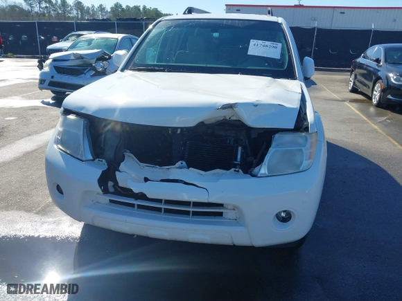 2012 Nissan Pathfinder SV with VIN 5N1AR1NN7CC638183, listed as a IAAI auction lot 41748290 with 164,610 mi miles. Bid and sale history available at carsss.com. Image 6.