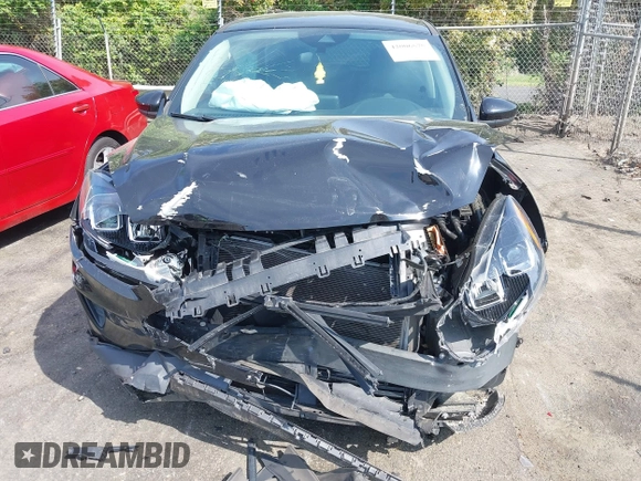 2020 Ford Escape SE z VIN 1FMCU9G69LUB40332, wystawiony jako IAAI lot #42006879 z przebiegiem 82 291 mil mil oraz . Historia ofert i sprzedaży dostępna na DreamBid. Obrazek 6.