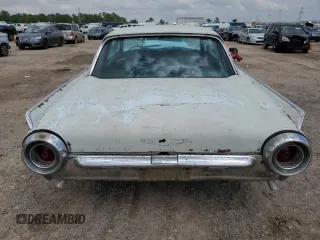 1961 Ford Thunderbird with VIN 1Y71Z127236, listed as a Copart auction lot 54090175 with 75,211 mi miles and Clean Title. Bid and sale history available at DreamBid. Image 6.