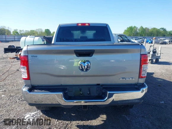 2024 Ram 2500 Tradesman with VIN 3C6UR5CJ5RG276442, listed as a IAAI auction lot 41995189 with 11,428 mi miles and . Bid and sale history available at DreamBid. Image 16.