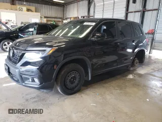 2021 Honda Passport Sport z VIN 5FNYF7H27MB011570, wystawiony jako Copart lot #50352064 z przebiegiem Nie podano mil oraz Czysty tytuł • Clean title. Historia ofert i sprzedaży dostępna na DreamBid. Obrazek 1.