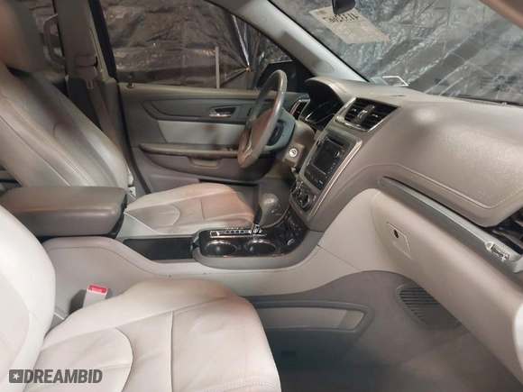 2016 GMC Acadia SLT with VIN 1GKKVRKD0GJ345956, listed as a IAAI auction lot 41332667 with 129,346 mi miles. Bid and sale history available at carsss.com. Image 5.