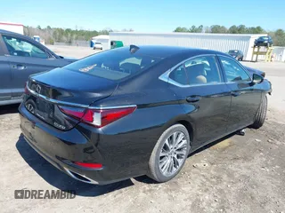 2019 Lexus ES 350 with VIN 58ABZ1B16KU035152, listed as a IAAI auction lot 41850429 with Not Provided miles and . Bid and sale history available at DreamBid. Image 4.
