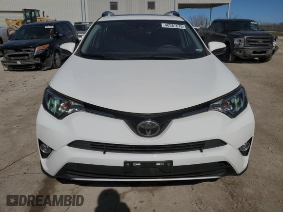 2018 Toyota RAV4 XLE with VIN JTMWFREV0JJ730682, listed as a Copart auction lot 46587675 with 38,526 mi miles and Salvage Title. Bid and sale history available at carsss.com. Image 5.