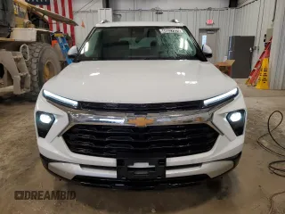 2025 Chevrolet TrailBlazer LT with VIN KL79MPSLXSB007330, listed as a Copart auction lot 46527375 with 16,551 mi miles and Clean Title. Bid and sale history available at carsss.com. Image 5.