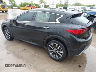 2018 Infiniti QX30 Premium с VIN SJKCH5CR3JA052230, выставлен на аукционе IAAI как лот 42299604 с пробегом 85 369 миль миль и . История ставок и продаж доступна на DreamBid. Изображение 3.