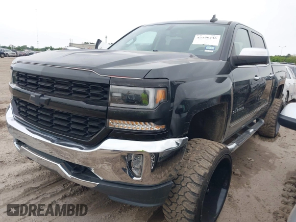 2018 Chevrolet Silverado 1500 LTZ with VIN 3GCUKSEC7JG357666, listed as a IAAI auction lot 42190446 with 100,326 mi miles. Bid and sale history available at carsss.com. Image 17.