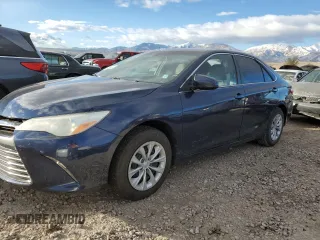 2015 Toyota Camry XLE z VIN 4T4BF1FK5FR451689, wystawiony jako Copart lot #81129304 z przebiegiem 88 446 mil mil oraz Szkoda całkowita • Salvage title. Historia ofert i sprzedaży dostępna na DreamBid. Obrazek 1.