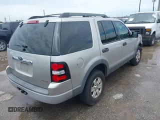 2006 Ford Explorer XLT z VIN 1FMEU63E96UA34987, wystawiony jako IAAI lot #42484509 z przebiegiem 225 228 mil mil oraz . Historia ofert i sprzedaży dostępna na DreamBid. Obrazek 4.
