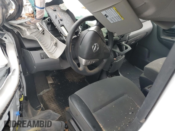 2018 Nissan NV200 S z VIN 3N6CM0KN8JK698925, wystawiony jako Copart lot #50991315 z przebiegiem Nie podano mil oraz Szkoda całkowita • Salvage title. Historia ofert i sprzedaży dostępna na DreamBid. Obrazek 8.