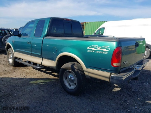 2000 Ford F-150 XL with VIN 1FTRX18L4YNA94311, listed as a IAAI auction lot 41814890 with 1 mi miles. Bid and sale history available at carsss.com. Image 3.