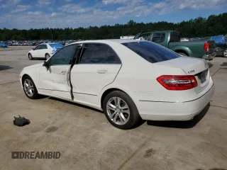 2010 Mercedes-Benz E 350 Luxury z VIN WDDHF8HB3AA147100, wystawiony jako Copart lot #55555295 z przebiegiem 165 873 mil mil oraz Szkoda całkowita • Salvage title. Historia ofert i sprzedaży dostępna na DreamBid. Obrazek 2.