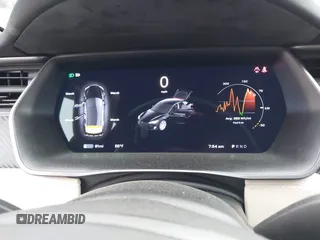 2020 Tesla Model S Long Range с VIN 5YJSA1E23LF390913, выставлен на аукционе IAAI как лот 42031044 с пробегом 93 403 миль миль и . История ставок и продаж доступна на DreamBid. Изображение 7.