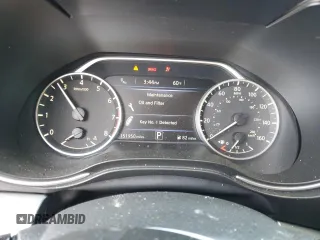 2018 Nissan Maxima SL z VIN 1N4AA6AP1JC378236, wystawiony jako Copart lot #55470915 z przebiegiem 151 950 mil mil oraz Szkoda całkowita • Salvage title. Historia ofert i sprzedaży dostępna na DreamBid. Obrazek 9.