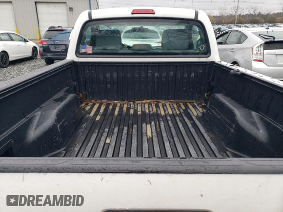 2014 Toyota Tacoma with VIN 5TFNX4CN9EX033710, listed as a Copart auction lot 52618205 with 234,471 mi miles and Clean Title. Bid and sale history available at DreamBid. Image 10.