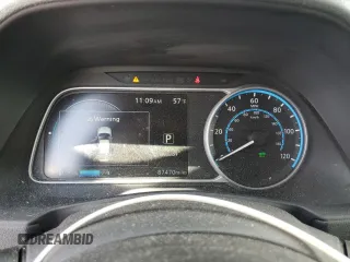 2018 Nissan LEAF SV z VIN 1N4AZ1CP9JC311747, wystawiony jako Copart lot #58365155 z przebiegiem 87 470 mil mil oraz Szkoda całkowita • Salvage title. Historia ofert i sprzedaży dostępna na DreamBid. Obrazek 9.