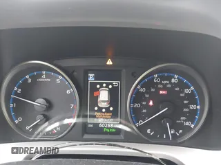 2018 Toyota RAV4 XLE with VIN JTMRFREV2JJ730874, listed as a IAAI auction lot 41980075 with 60,268 mi miles. Bid and sale history available at carsss.com. Image 7.