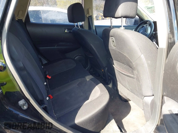 2011 Nissan Rogue SV with VIN JN8AS5MT5BW562965, listed as a IAAI auction lot 41877088 with Not Provided miles. Bid and sale history available at carsss.com. Image 8.