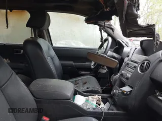 2014 Honda Pilot Touring z VIN 5FNYF4H93EB022045, wystawiony jako IAAI lot #42060815 z przebiegiem Nie podano mil oraz . Historia ofert i sprzedaży dostępna na DreamBid. Obrazek 5.
