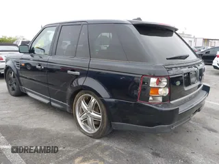 2008 Land Rover Range Rover Sport HSE with VIN SALSK25418A183224, listed as a IAAI auction lot 42138752 with 162,014 mi miles and . Bid and sale history available at DreamBid. Image 3.