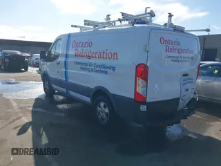 2018 Ford Transit z VIN 1FTYR1YG9JKA61529, wystawiony jako IAAI lot #41945625 z przebiegiem 132 463 mil mil oraz . Historia ofert i sprzedaży dostępna na DreamBid. Obrazek 3.