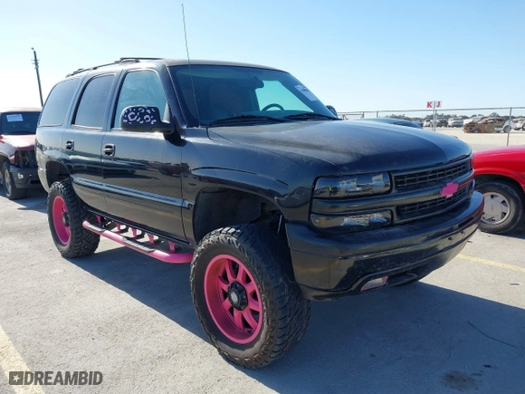 2004 Chevrolet Tahoe LT with VIN 1GNEC13ZX4R234118, listed as a IAAI auction lot 41840881 with 360,534 mi miles. Bid and sale history available at carsss.com. Image 1.