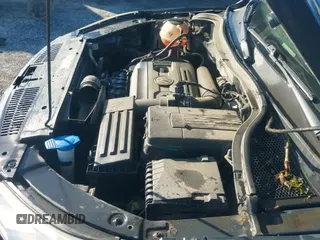 2011 Volkswagen Tiguan SE с VIN WVGAV7AX6BW526154, выставлен на аукционе IAAI как лот 41278373 с пробегом 162 851 миль миль и . История ставок и продаж доступна на DreamBid. Изображение 22.