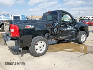 2013 Chevrolet Silverado 1500 with VIN 1GCNKSEA8DZ171335, listed as a Copart auction lot 53523625 with 83,664 mi miles and Salvage Title. Bid and sale history available at DreamBid. Image 3.